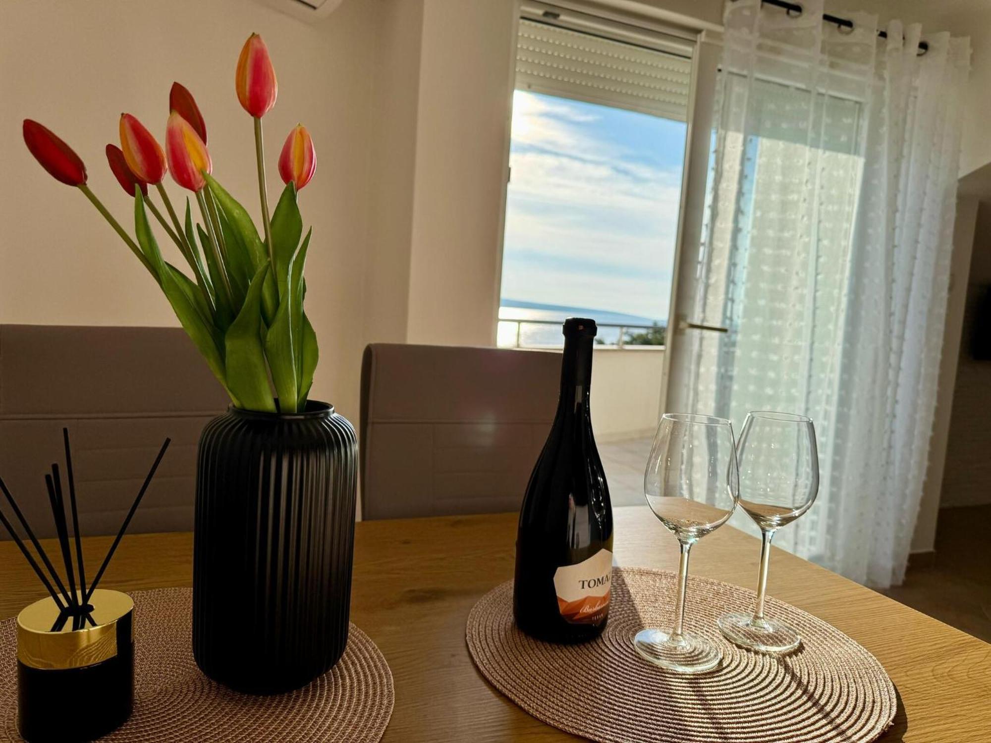Apartments Franko Povljana Ngoại thất bức ảnh