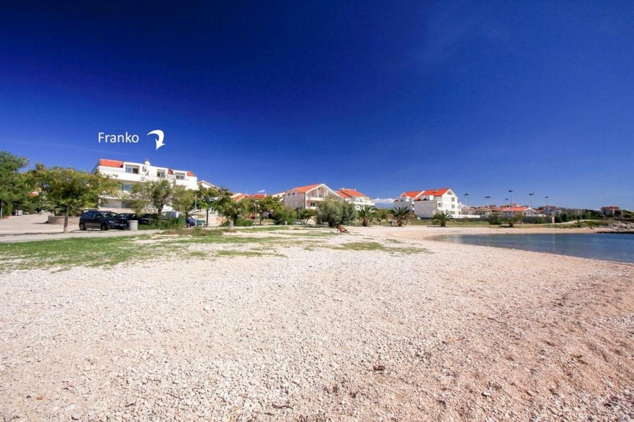 Apartments Franko Povljana Ngoại thất bức ảnh